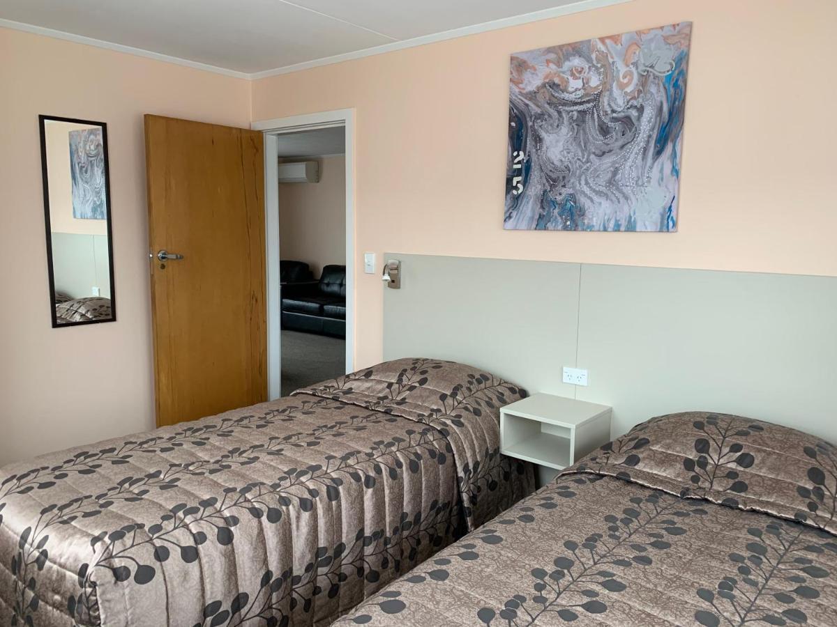 Kingswood Motel Waimate 외부 사진